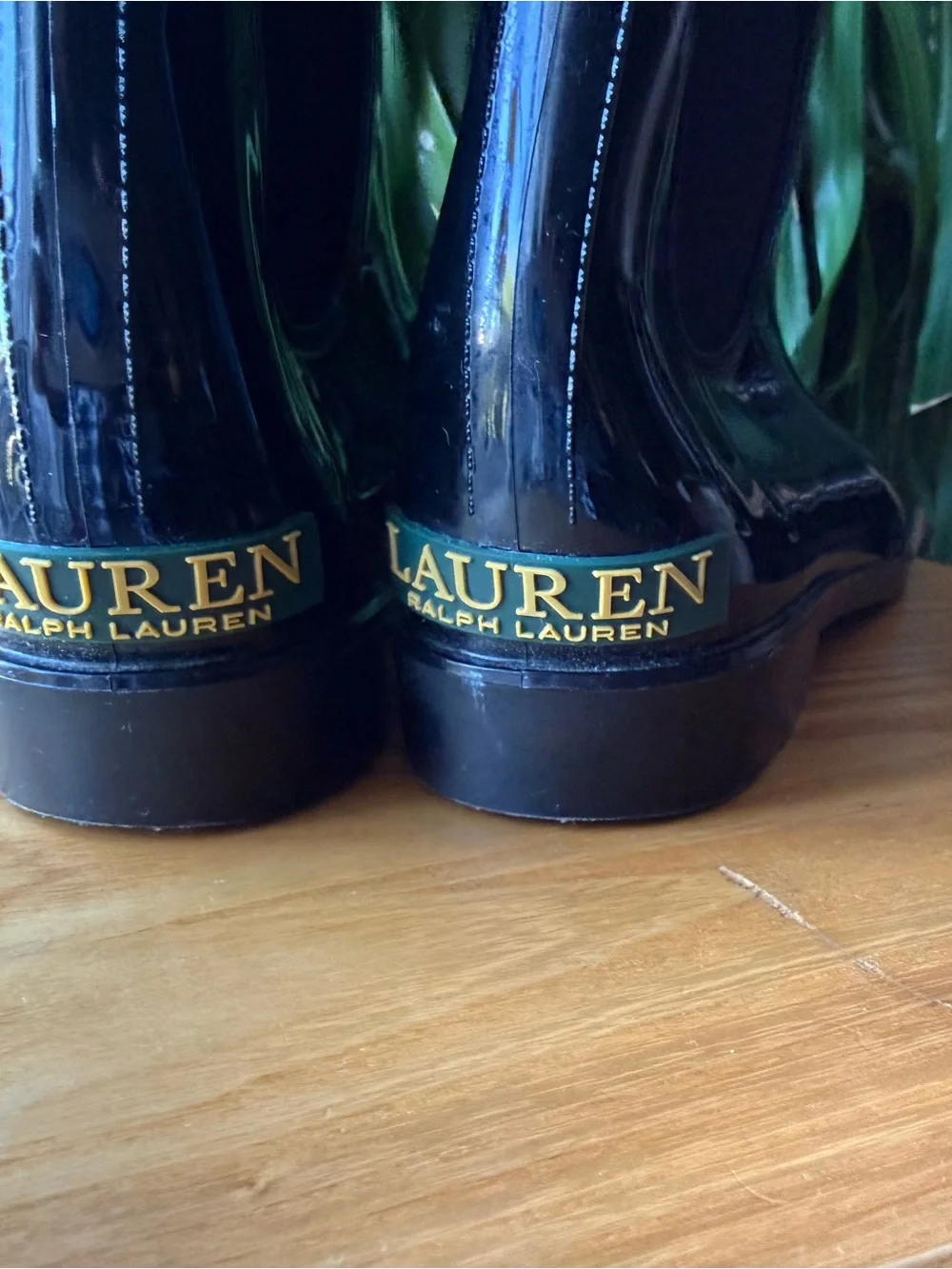 LAUREN Ralph Lauren Black Chelsea Rain Boots Glossy Size 6
